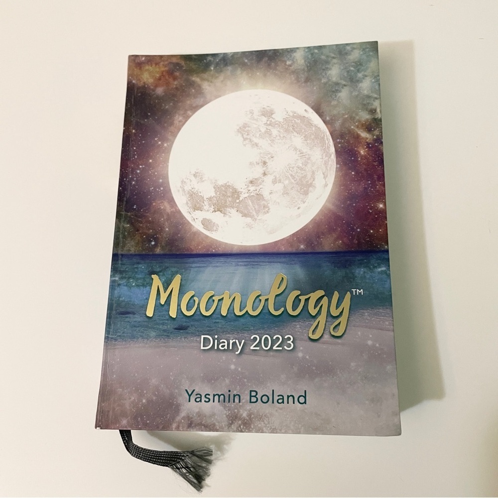 Yasmin Boland Moonology Diary 2023 Astrology & Lunar Magic Guide
